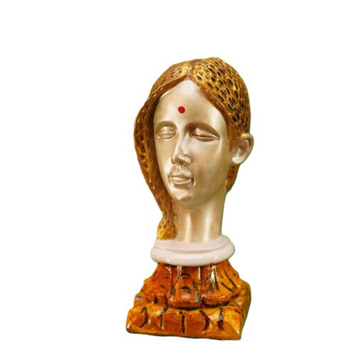 Lady figurine - Image 4